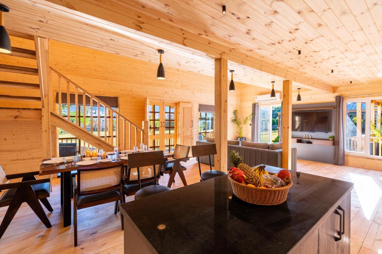 Saffronstays The Woods - Sal Villa Деградун Екстер'єр фото